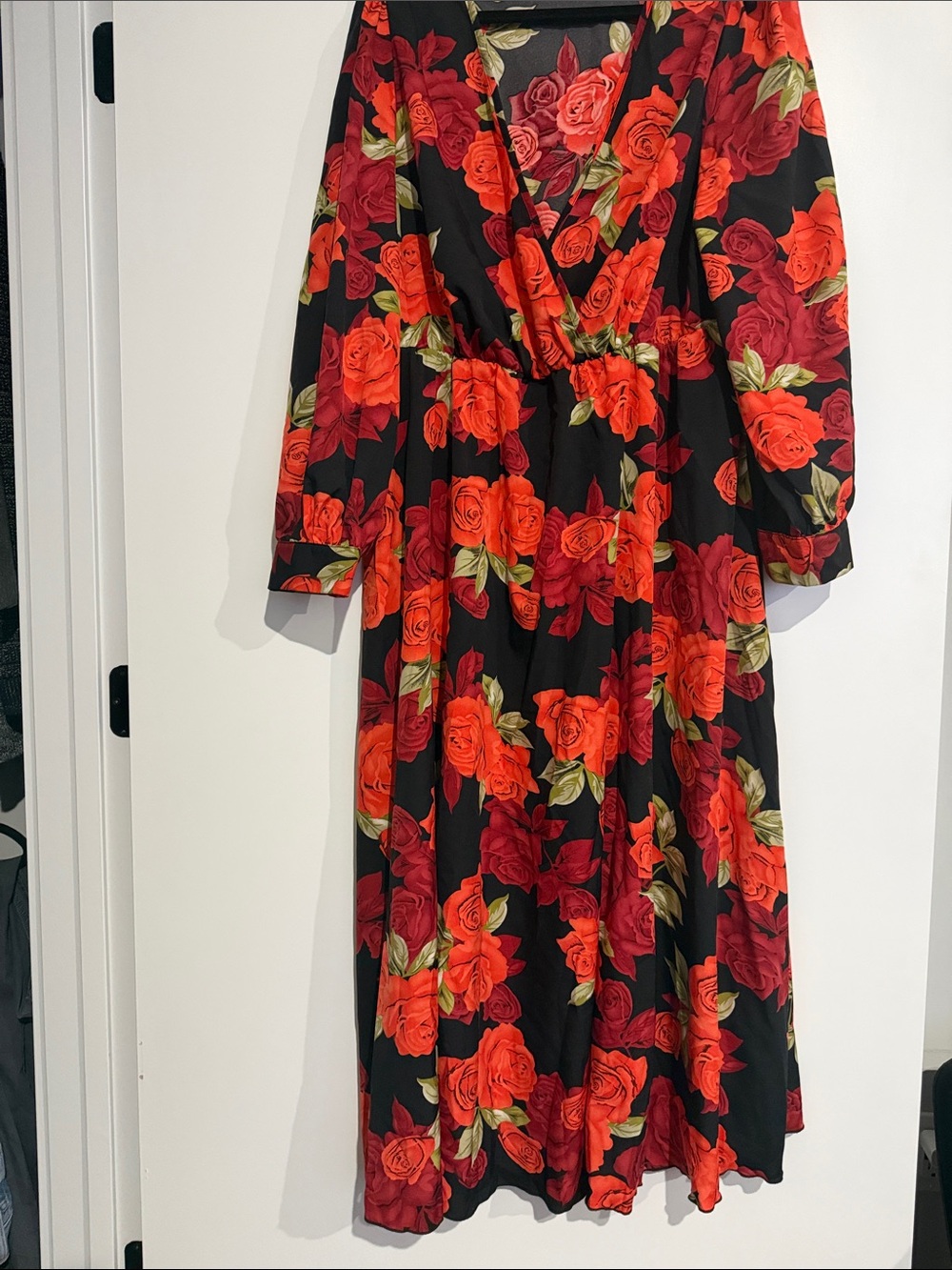 SHEIN Black Long-Sleeve Floral Wrap Dress with Red Rose Print